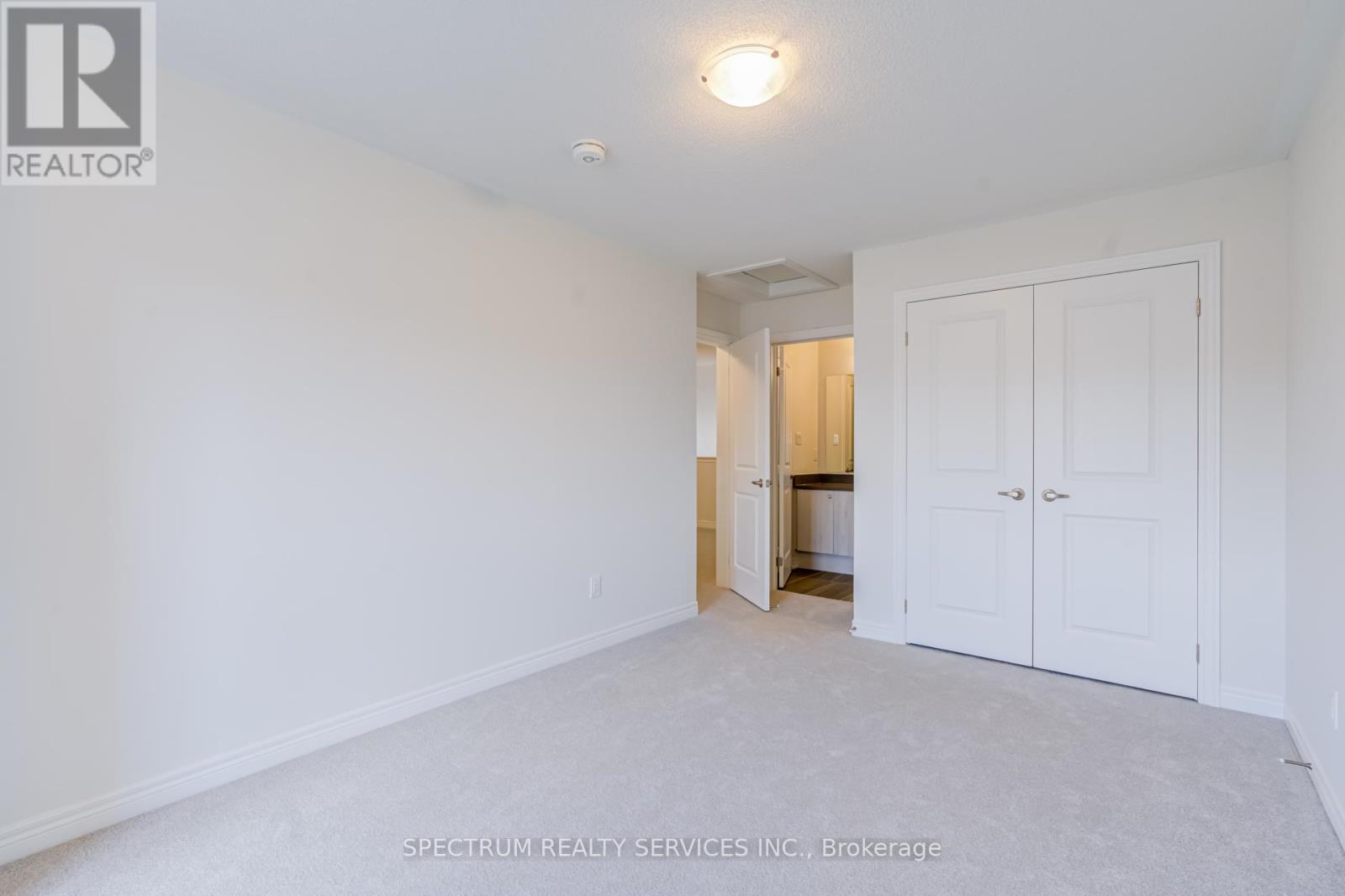 77 Muzzo Drive Property Photo 41