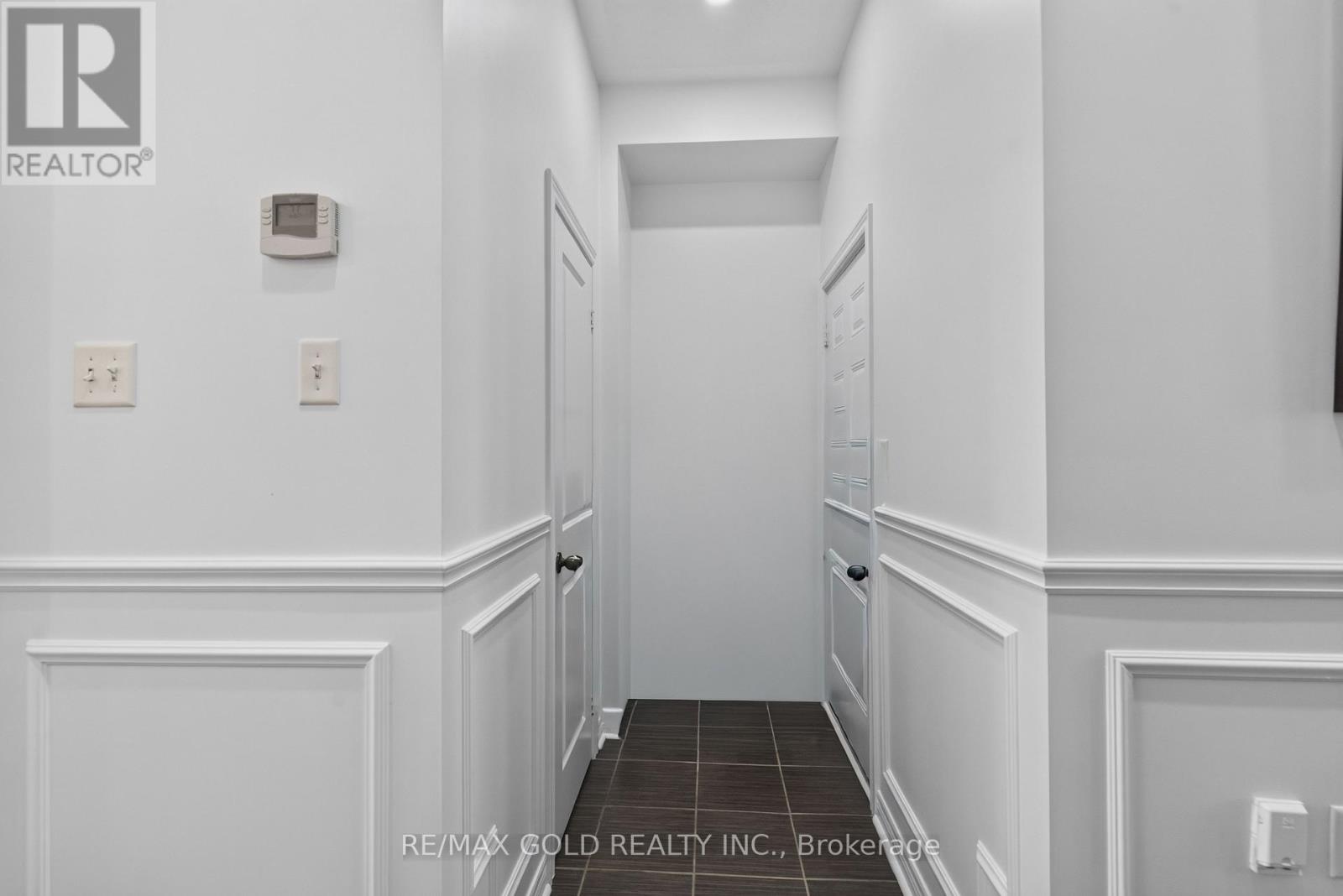 29 Rangemore Road E Property Photo 8