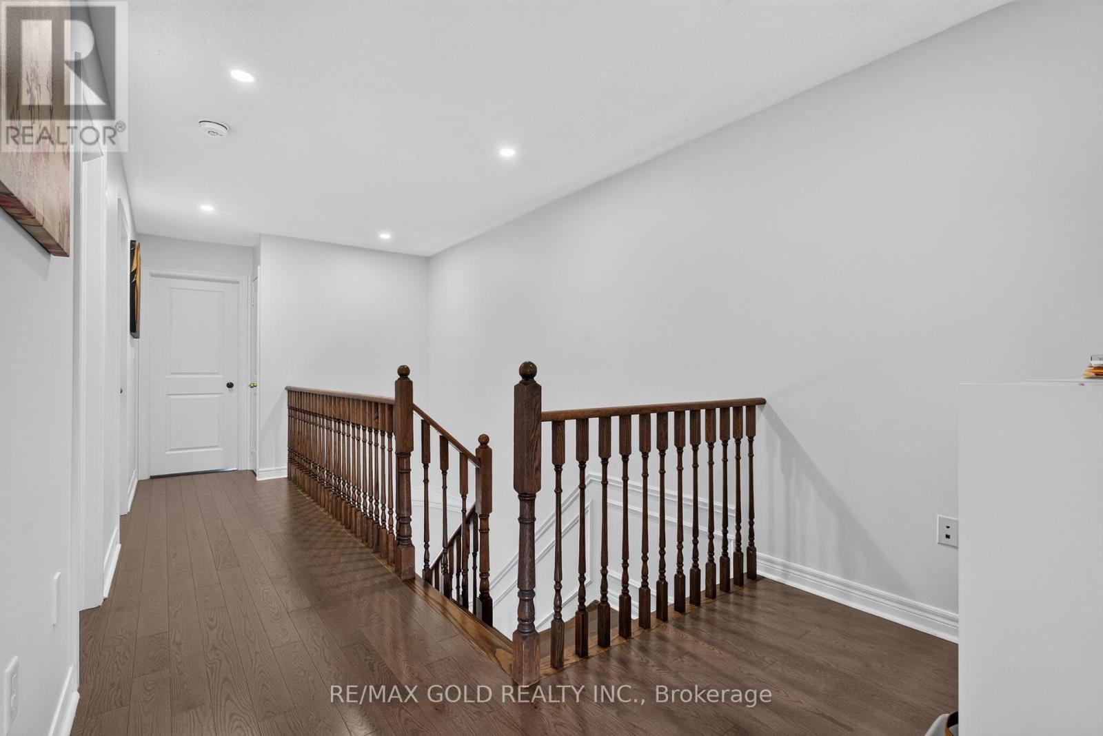 29 Rangemore Road E Property Photo 22