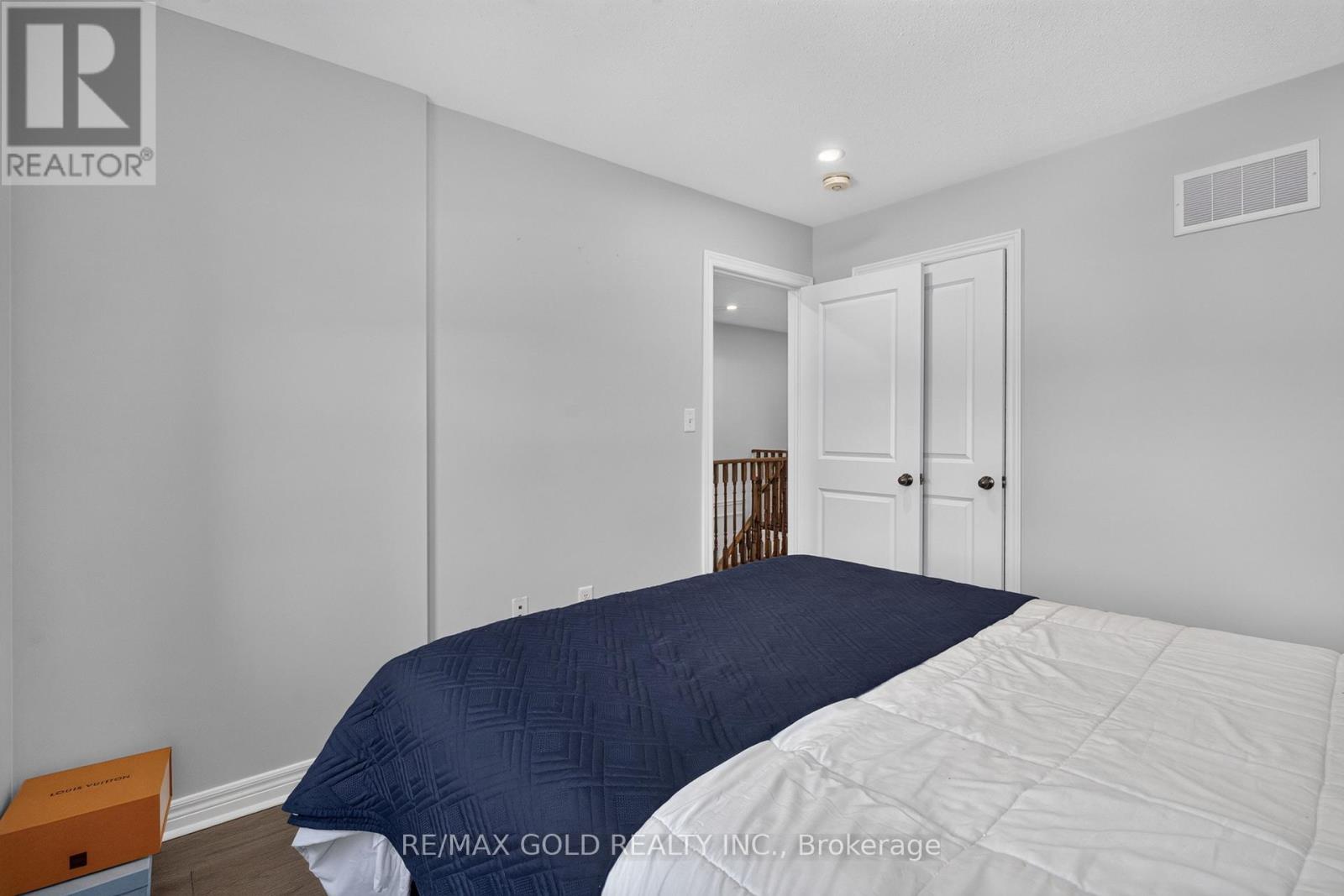 29 Rangemore Road E Property Photo 29