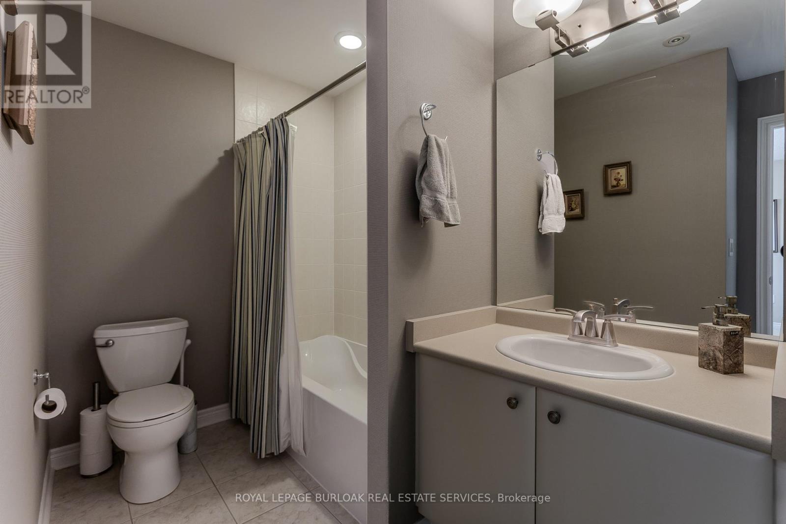 2330 Valleyridge Drive Property Photo 31