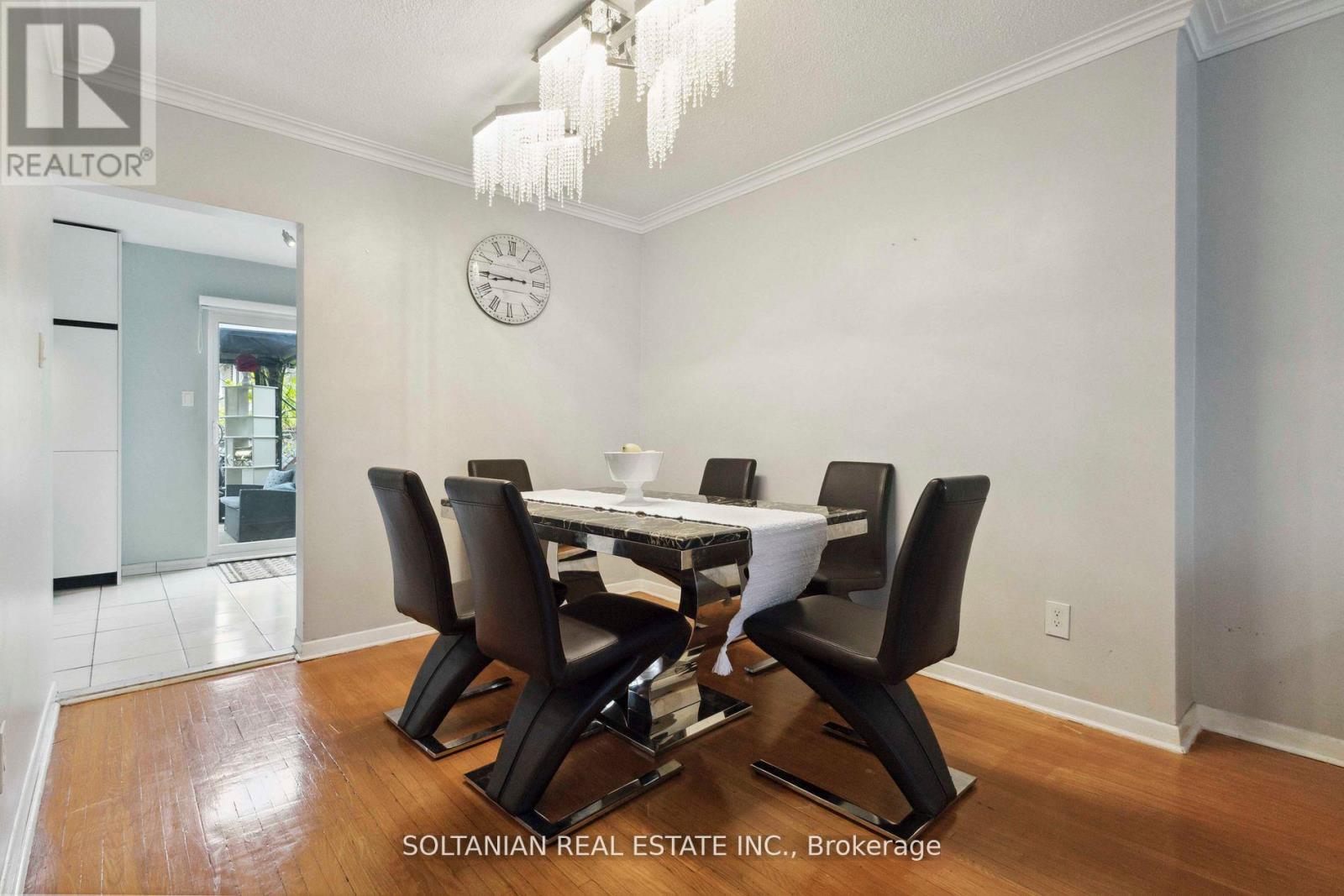 102 Elnathan Crescent Property Photo 10