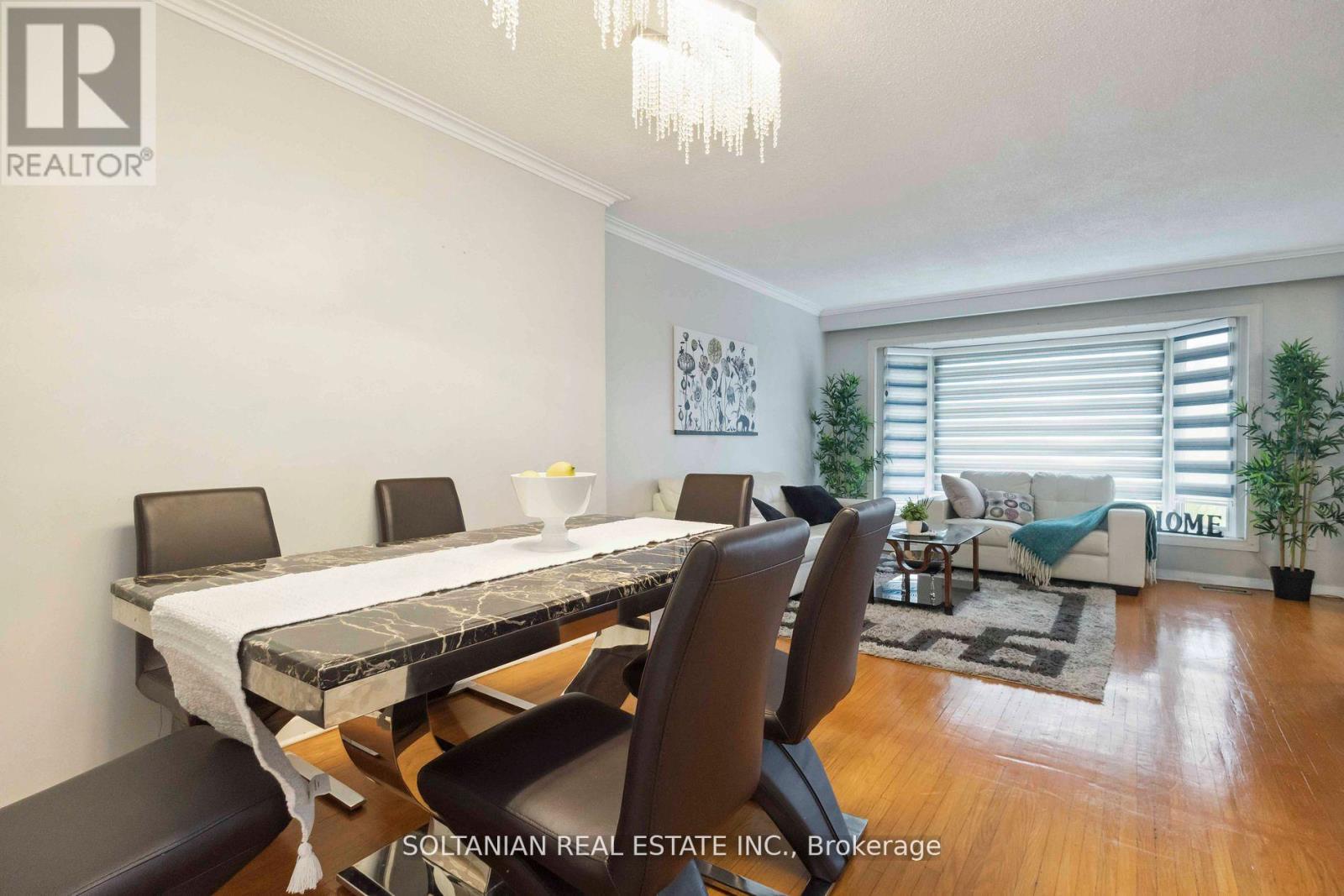 102 Elnathan Crescent Property Photo 11