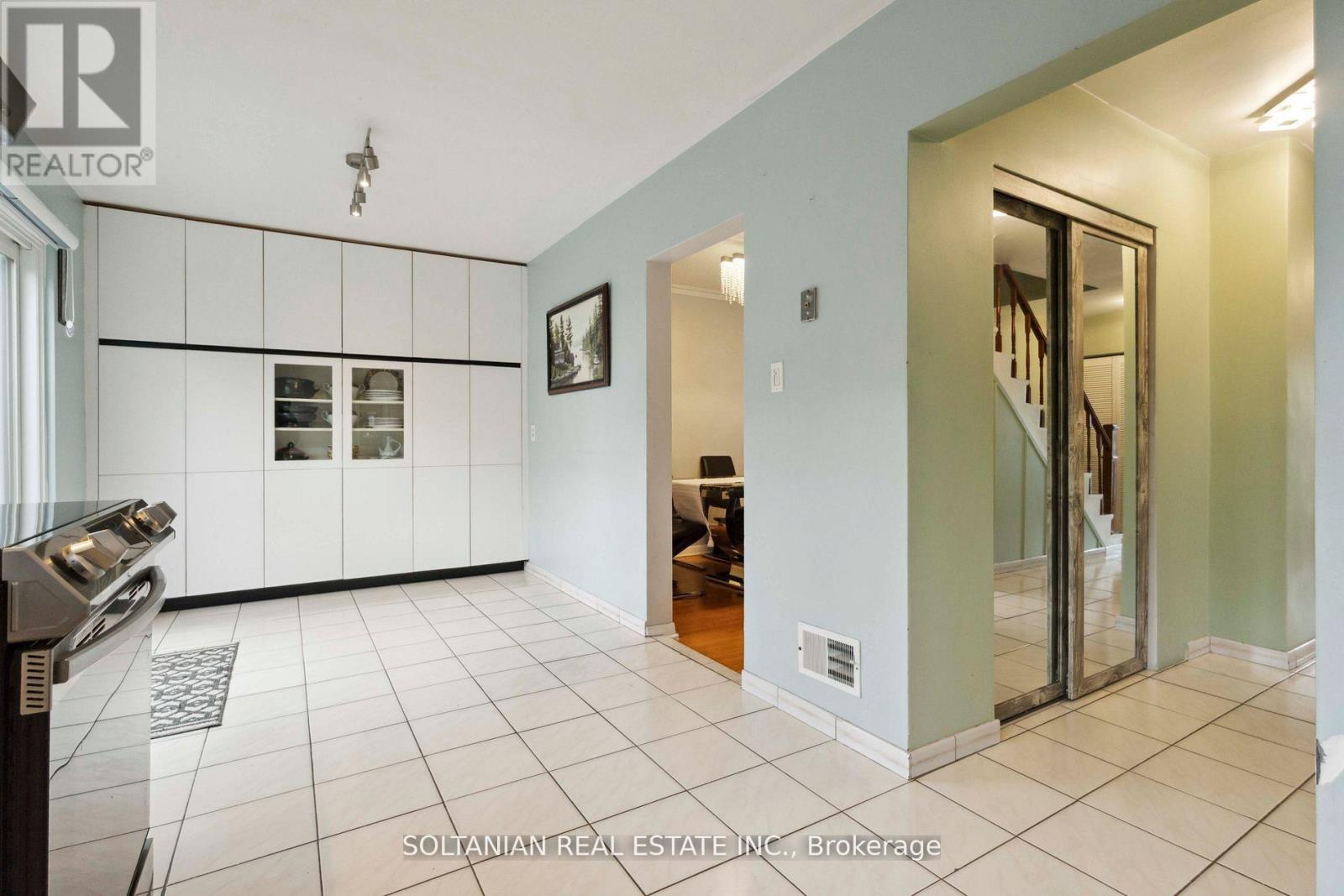 102 Elnathan Crescent Property Photo 17