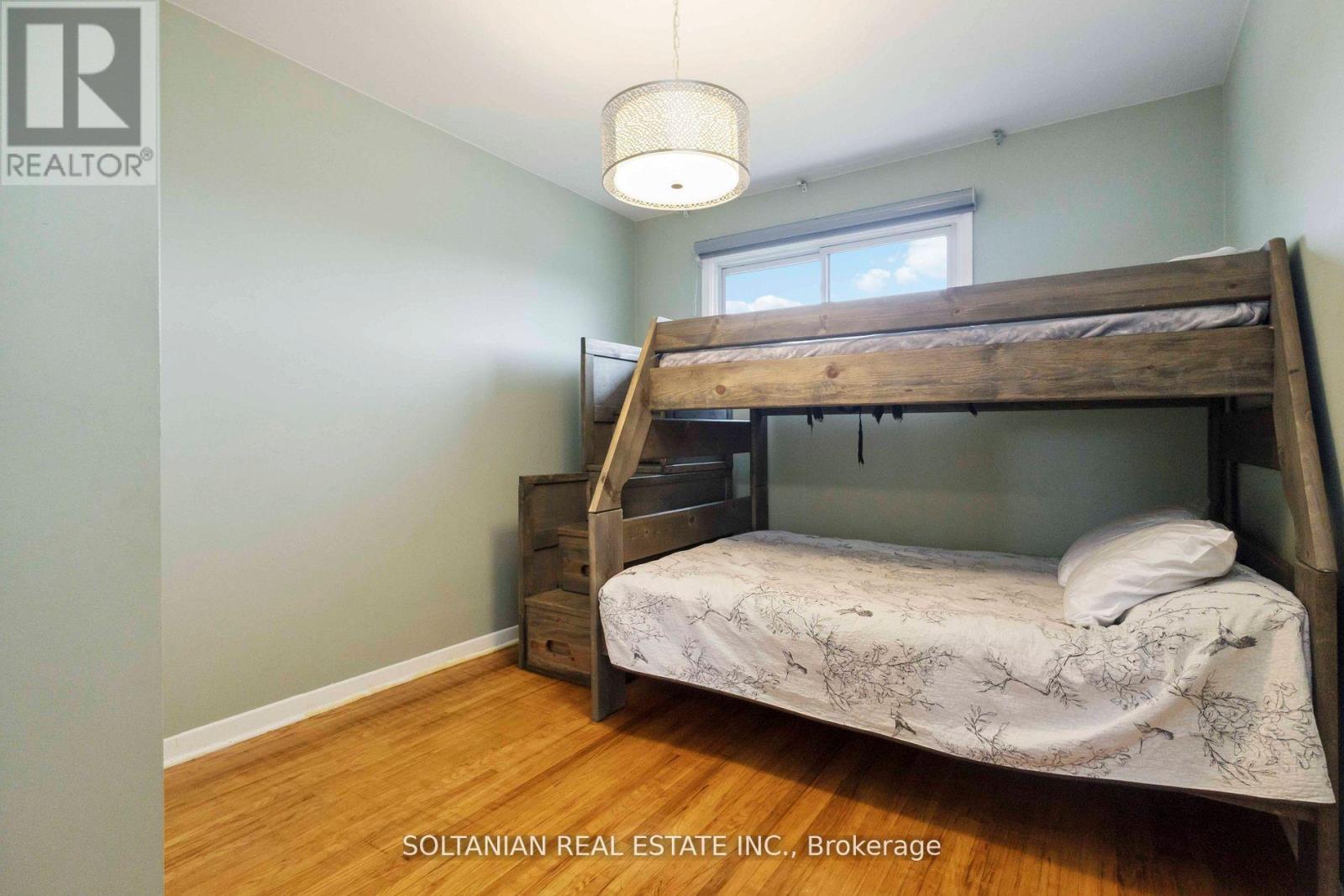 102 Elnathan Crescent Property Photo 19