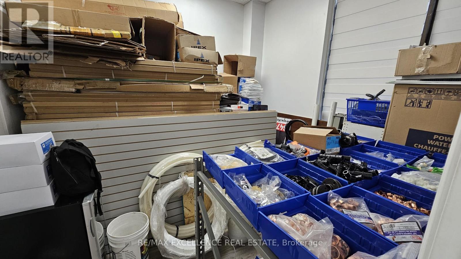 8 - 7040 Torbram Road Property Photo 2
