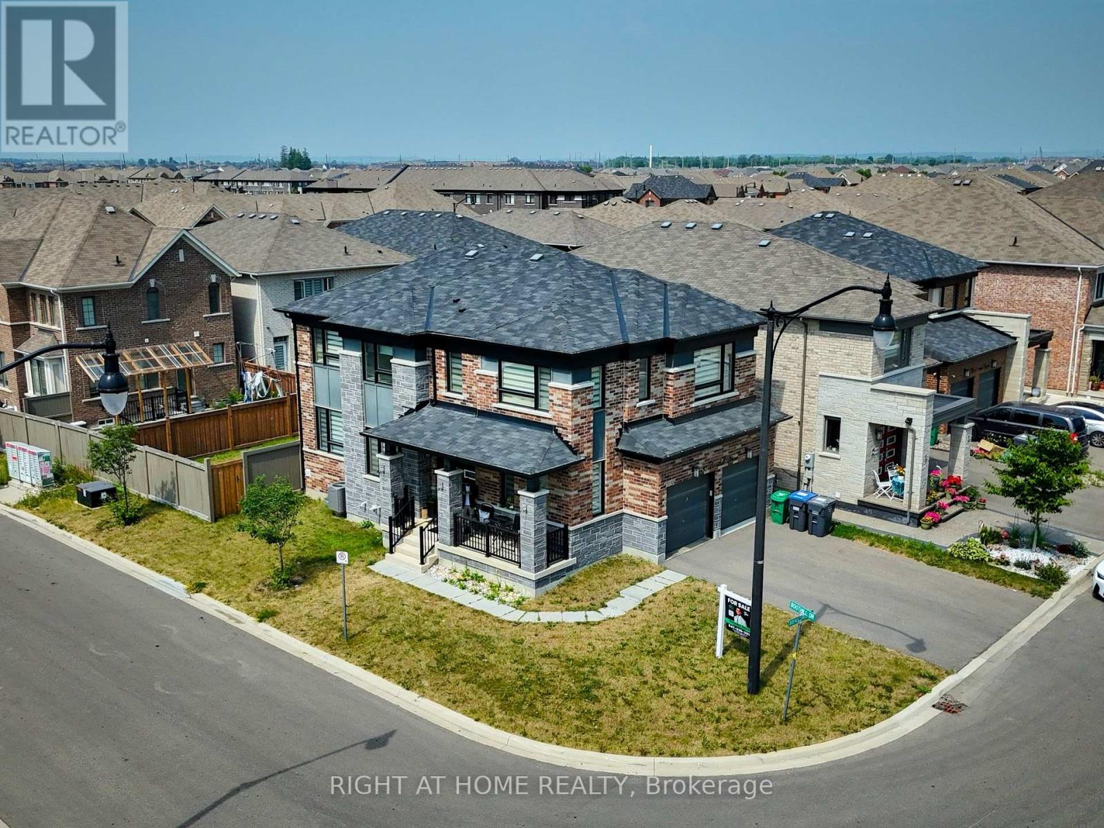 30 BOOTHILL DRIVE