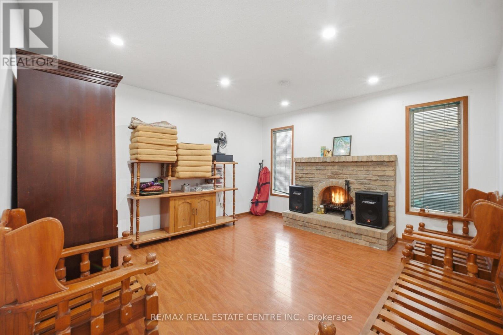 32 Dafoe Crescent Property Photo 8
