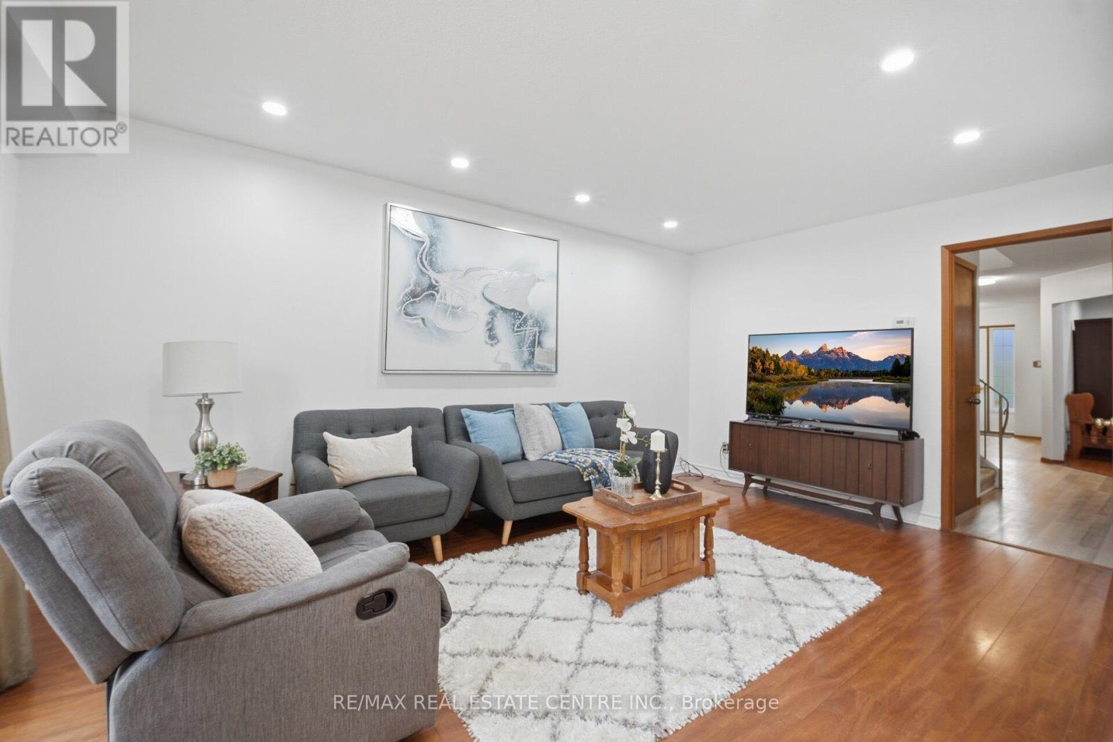 32 Dafoe Crescent Property Photo 15