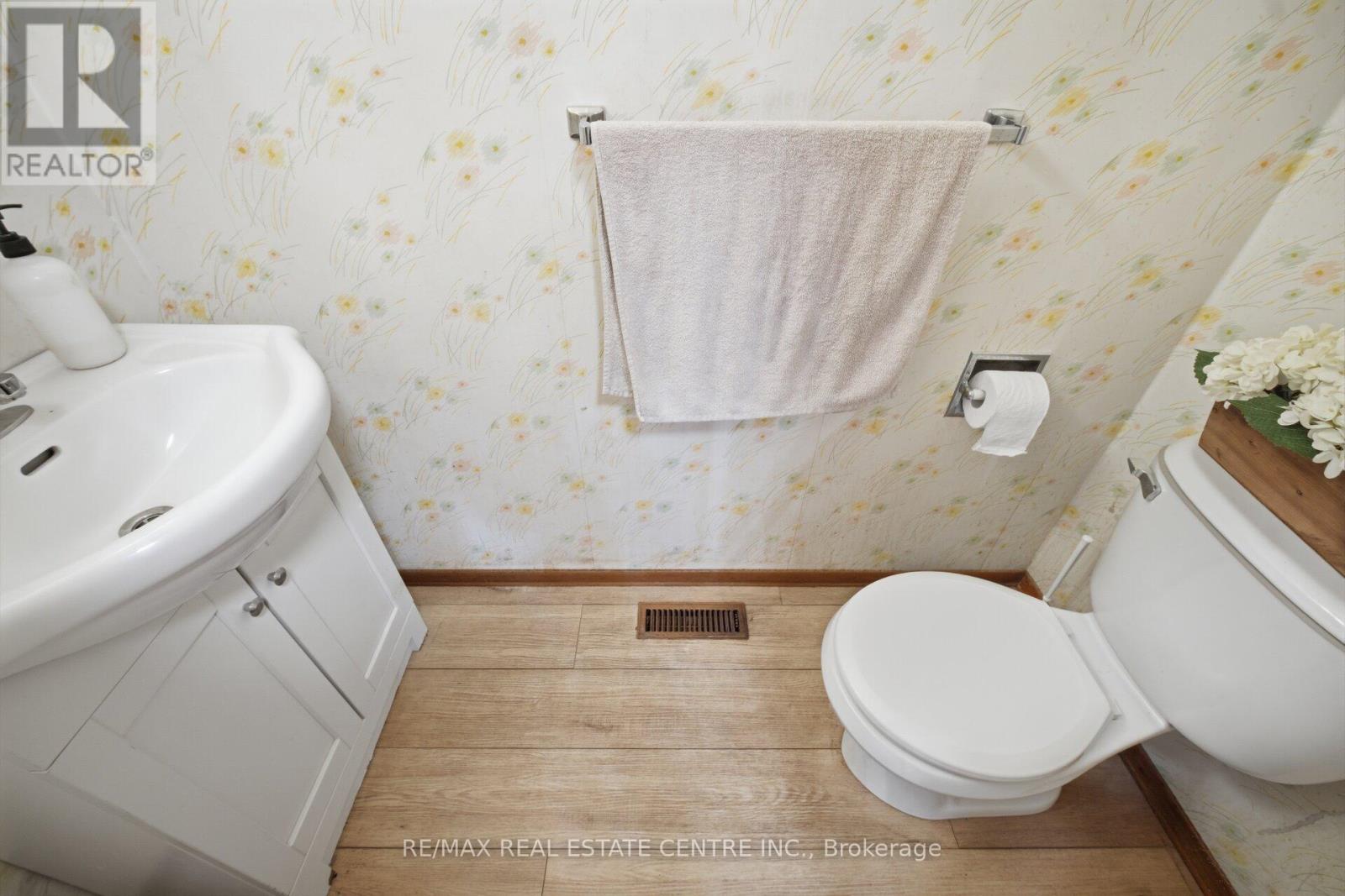 32 Dafoe Crescent Property Photo 18