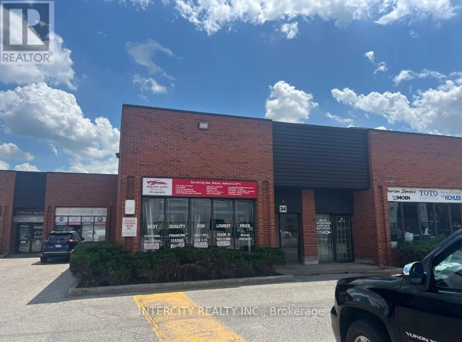34 - 2901 Steeles Avenue W Property Photo 2