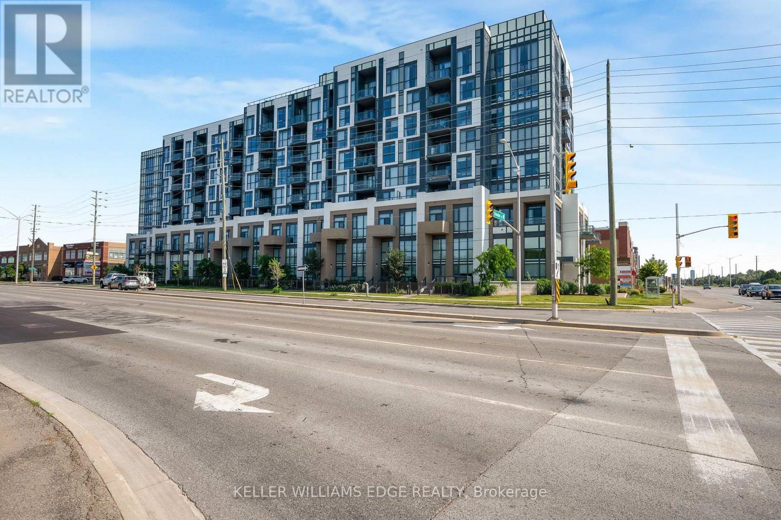 305 - 509 Dundas Street W Property Photo 2