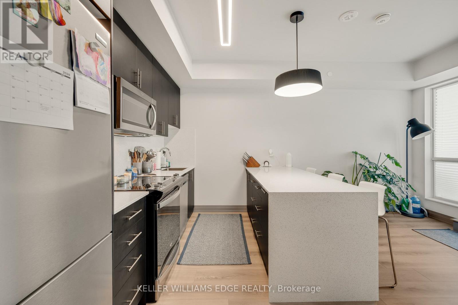 305 - 509 Dundas Street W Property Photo 22