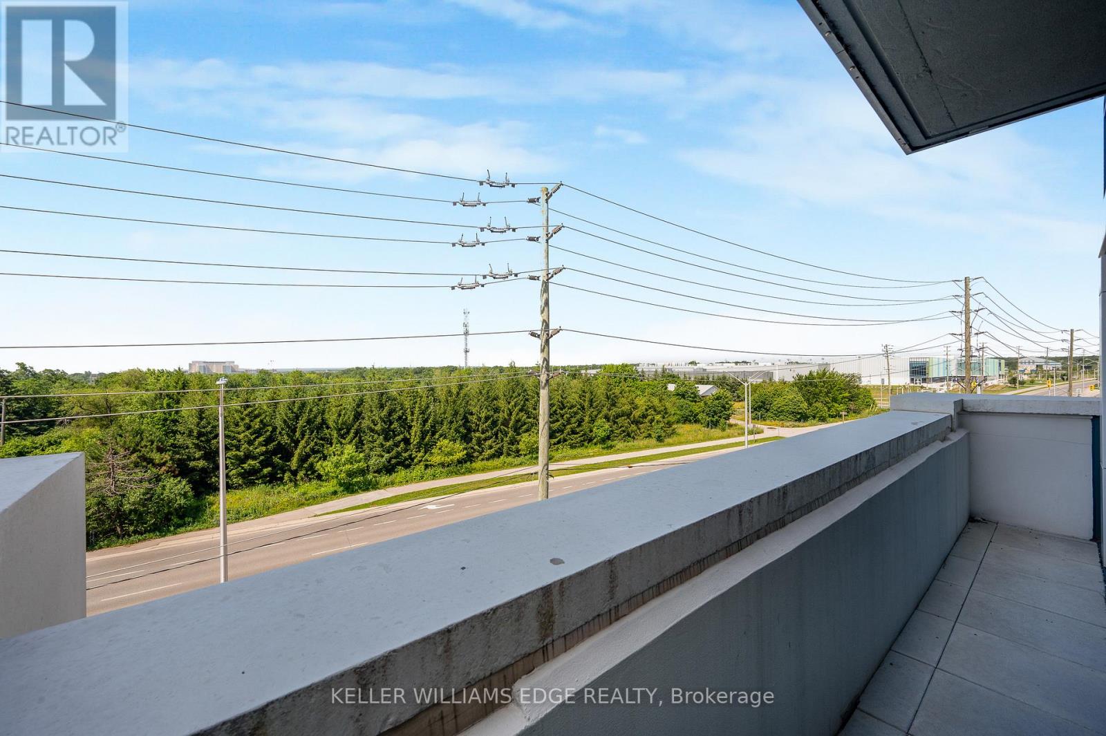 305 - 509 Dundas Street W Property Photo 29