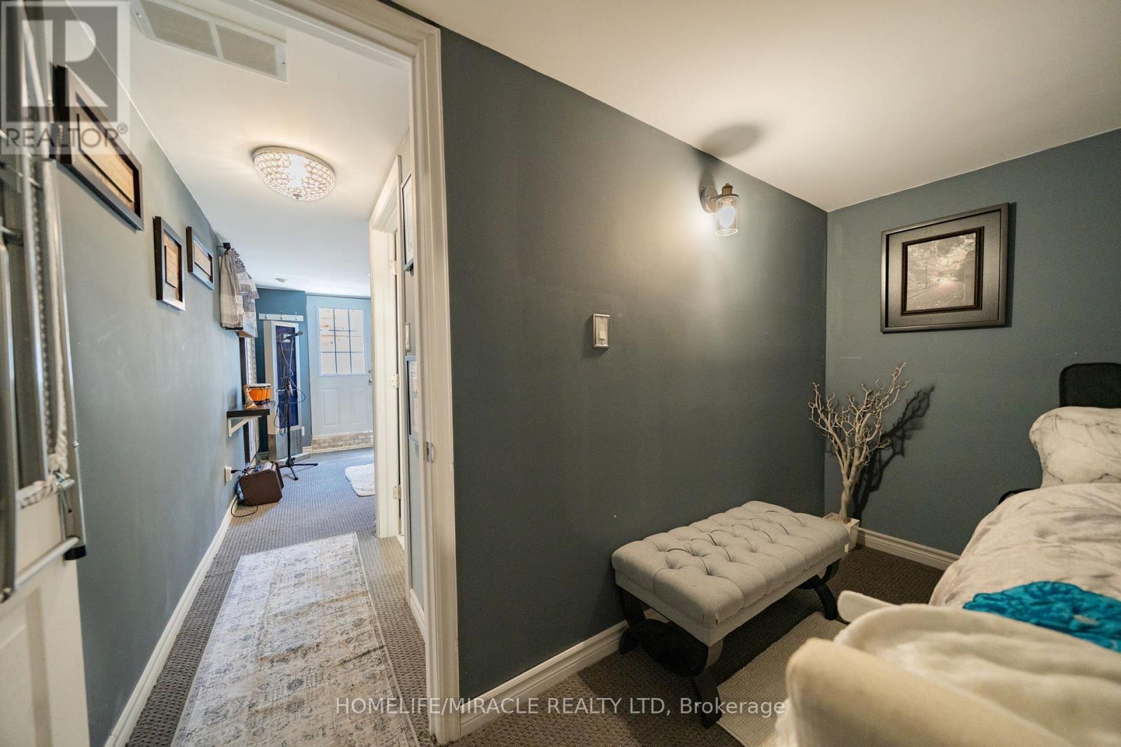38 Ascot Avenue Property Photo 35