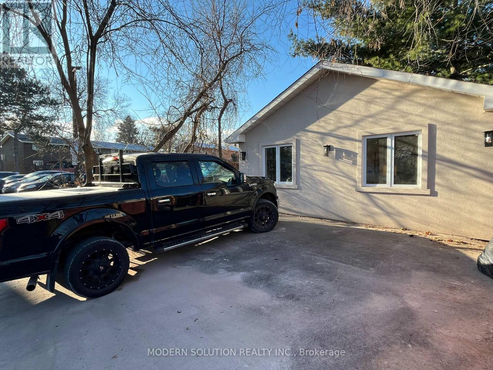 23 TILDEN CRESCENT