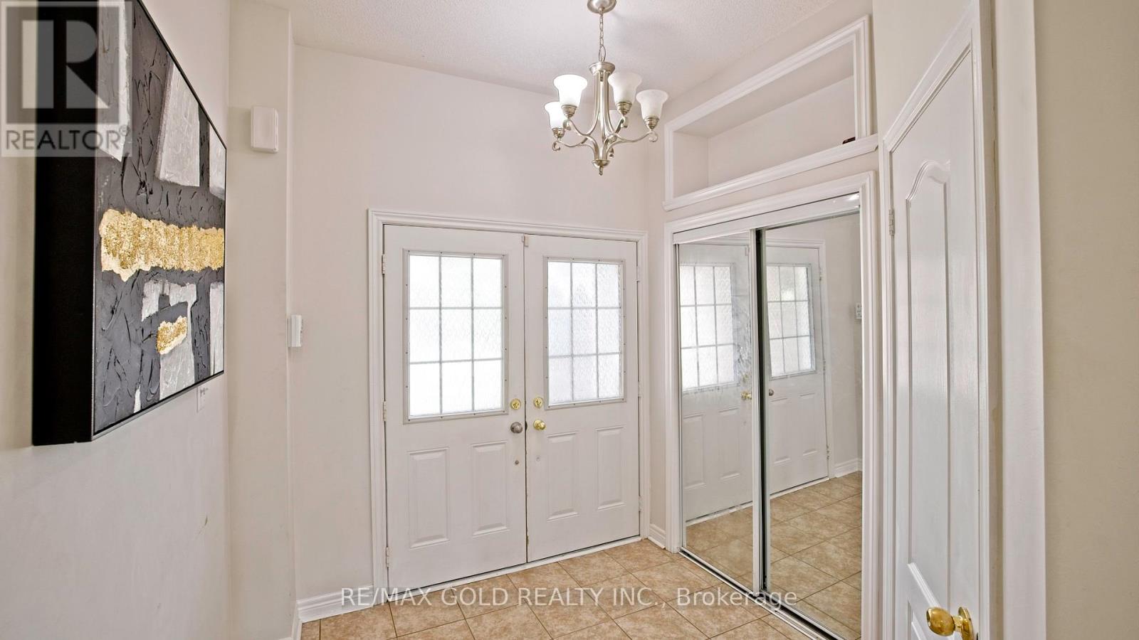 20 Tatra Crescent Property Photo 6