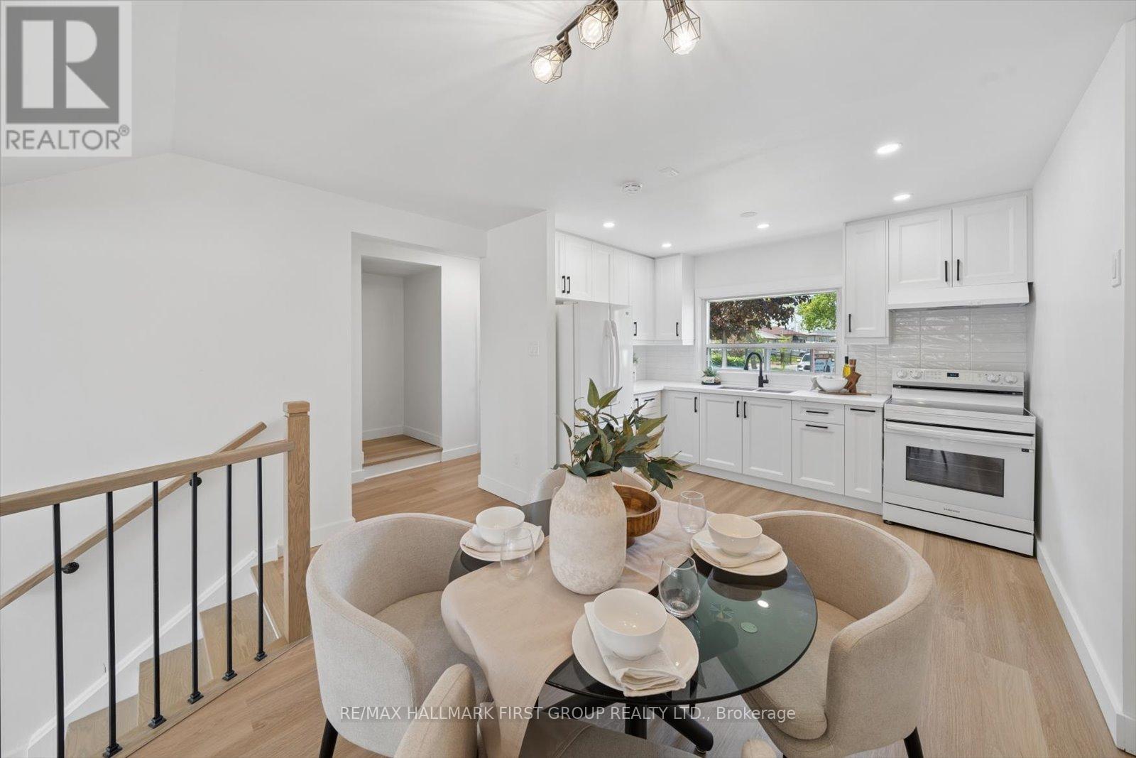 128 - 30 Venetian Crescent Property Photo 8