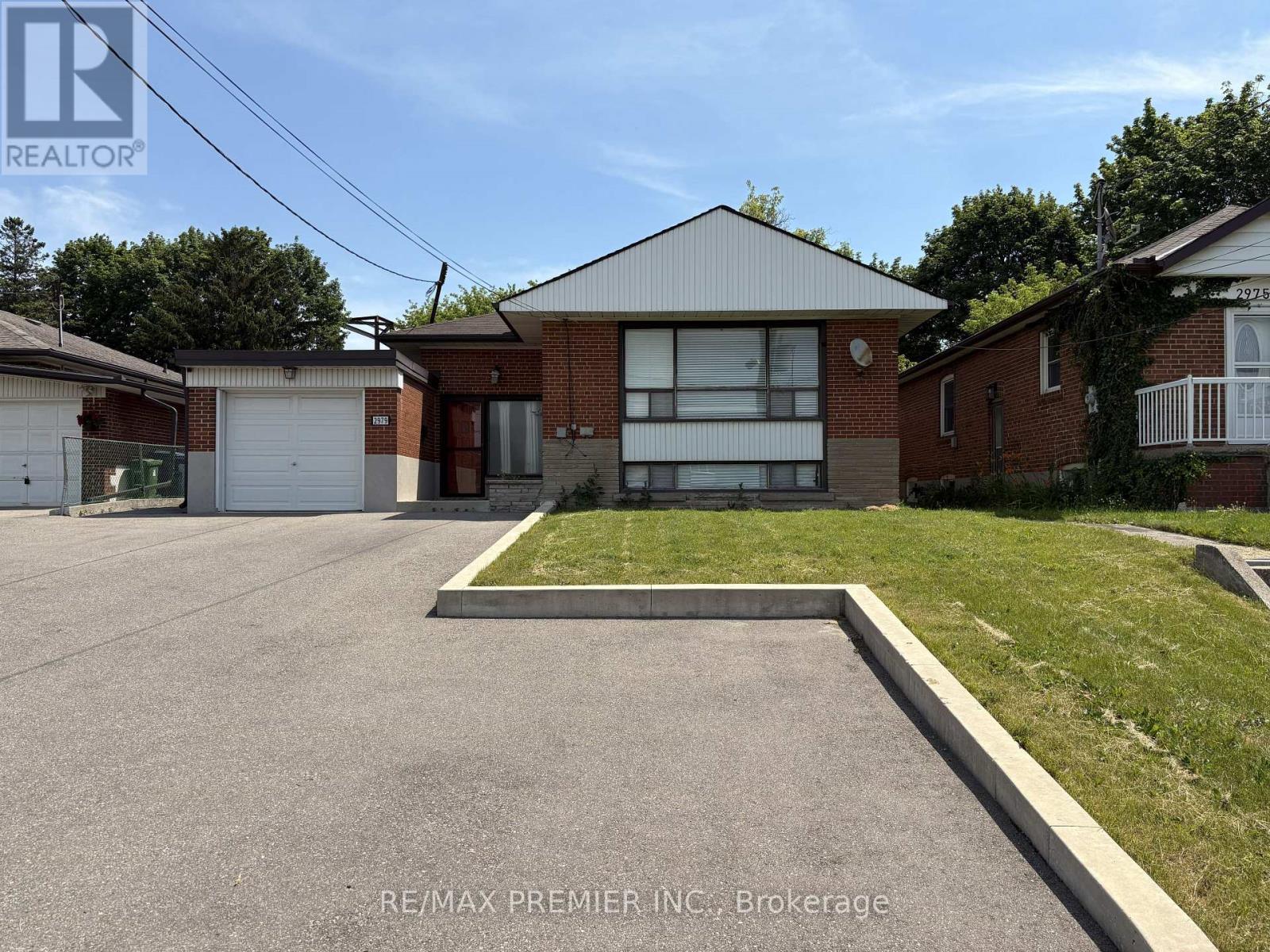2979 Weston Road Property Photo 1