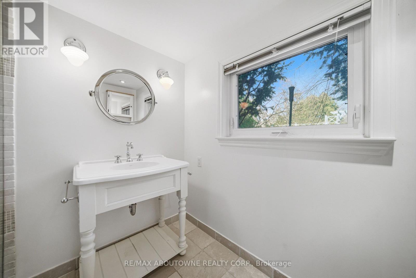 481 Anthony Drive Property Photo 26