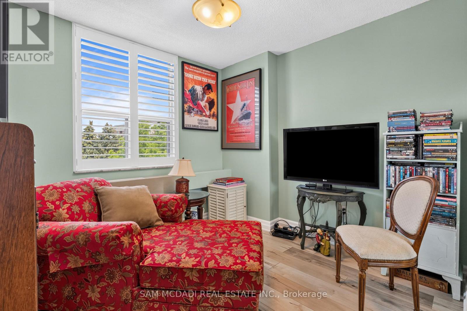412 - 966 Inverhouse Drive Property Photo 19