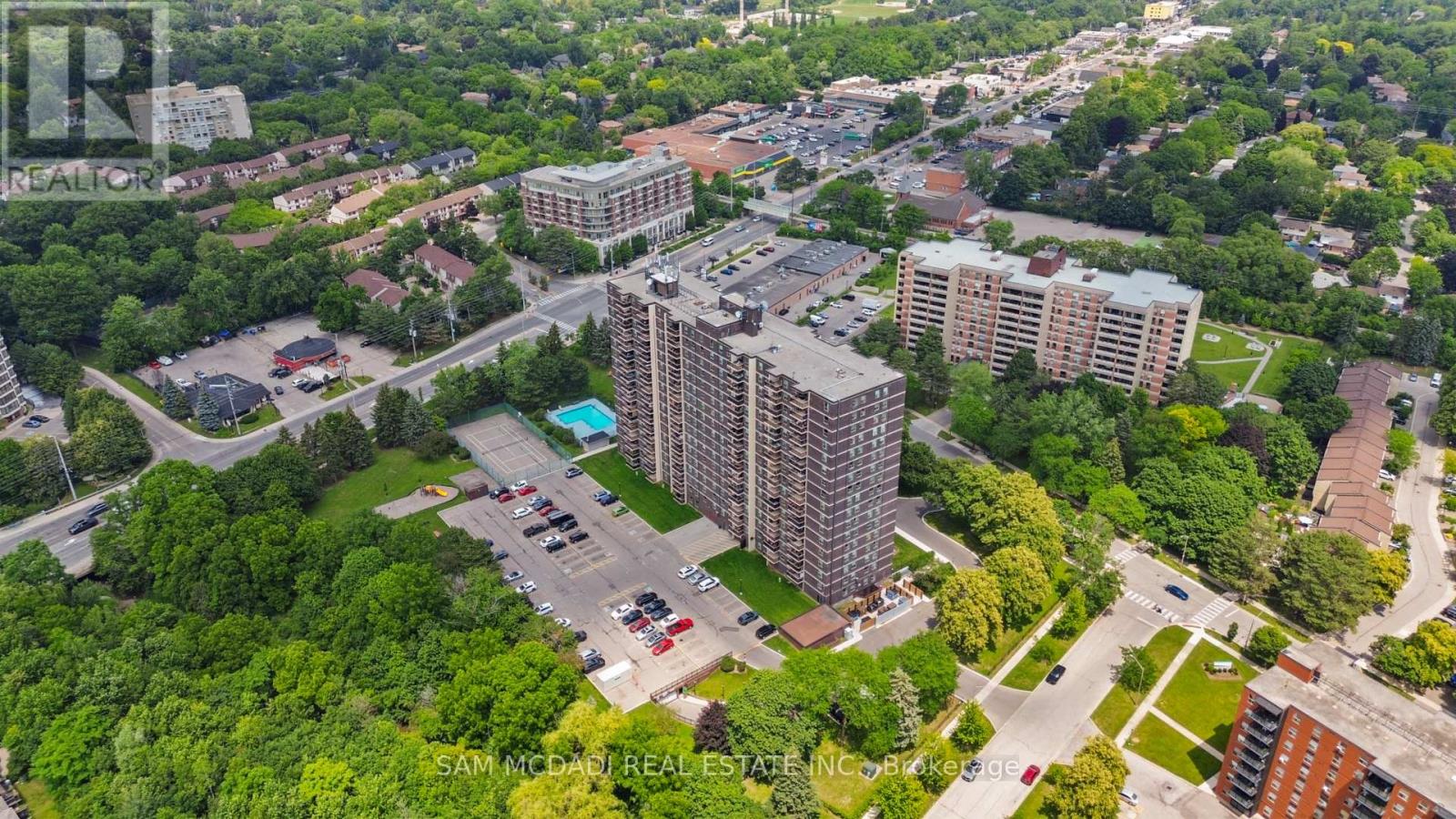412 - 966 Inverhouse Drive Property Photo 34