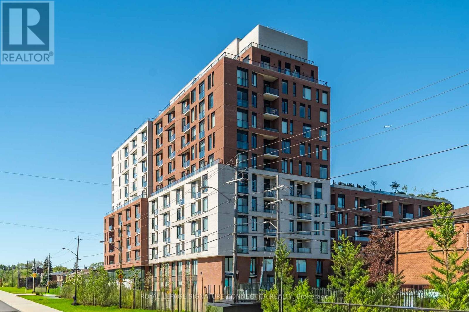 423 - 3100 Keele Street Property Photo 1