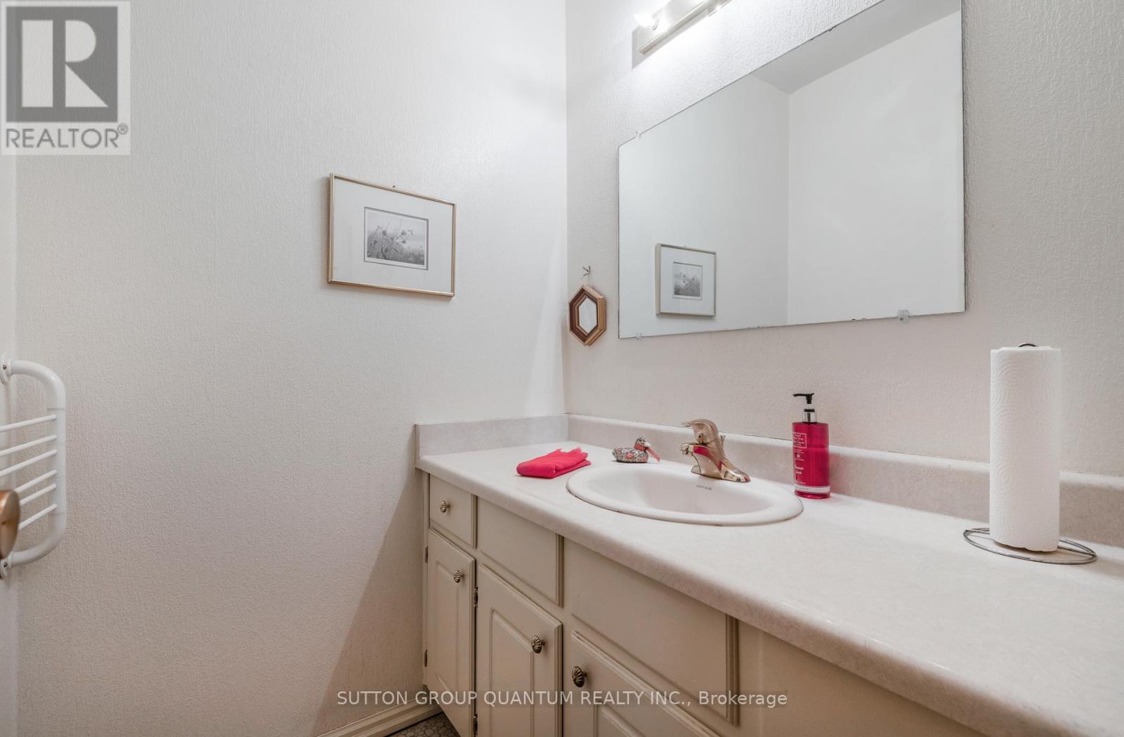 754 Eaglemount Crescent Property Photo 29