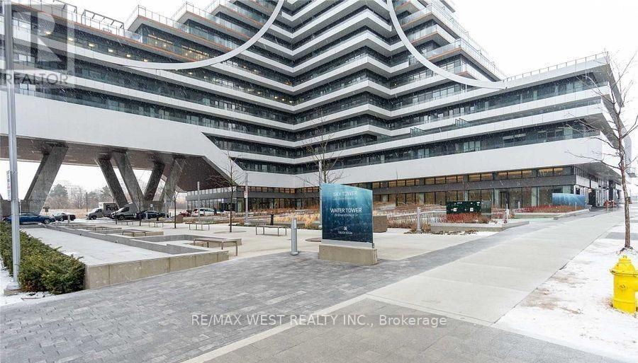 5111 - 30 Shore Breeze Drive Photo de la propriété 1