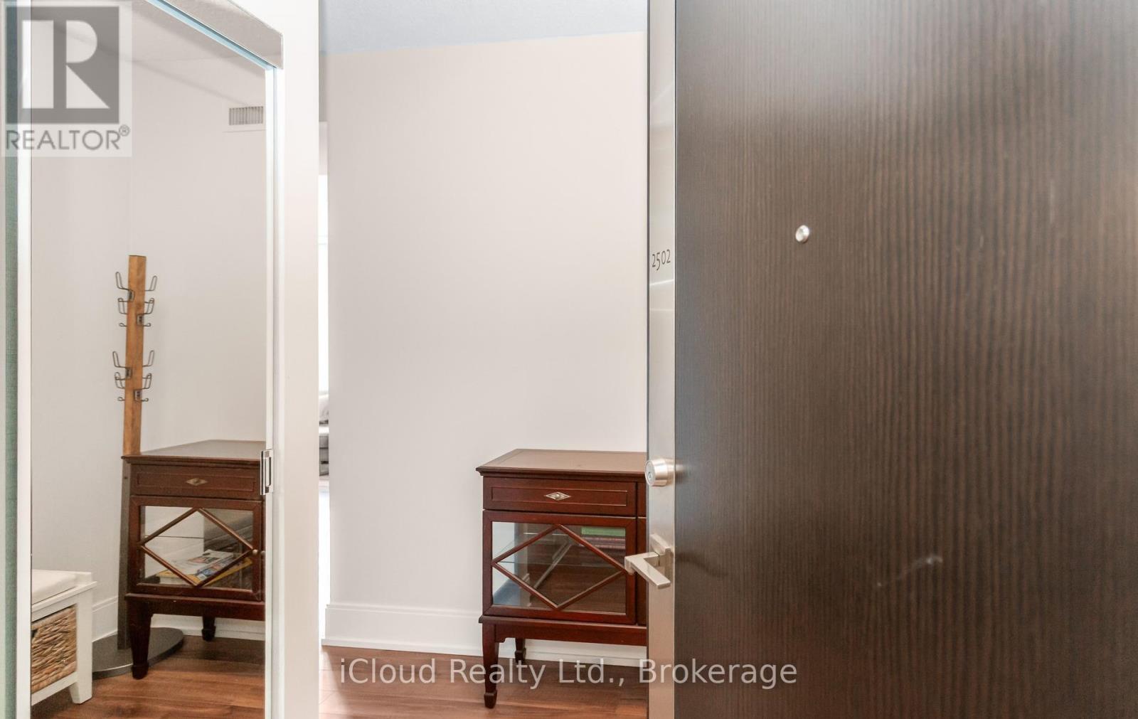 2502 - 15 Viking Lane Property Photo 12