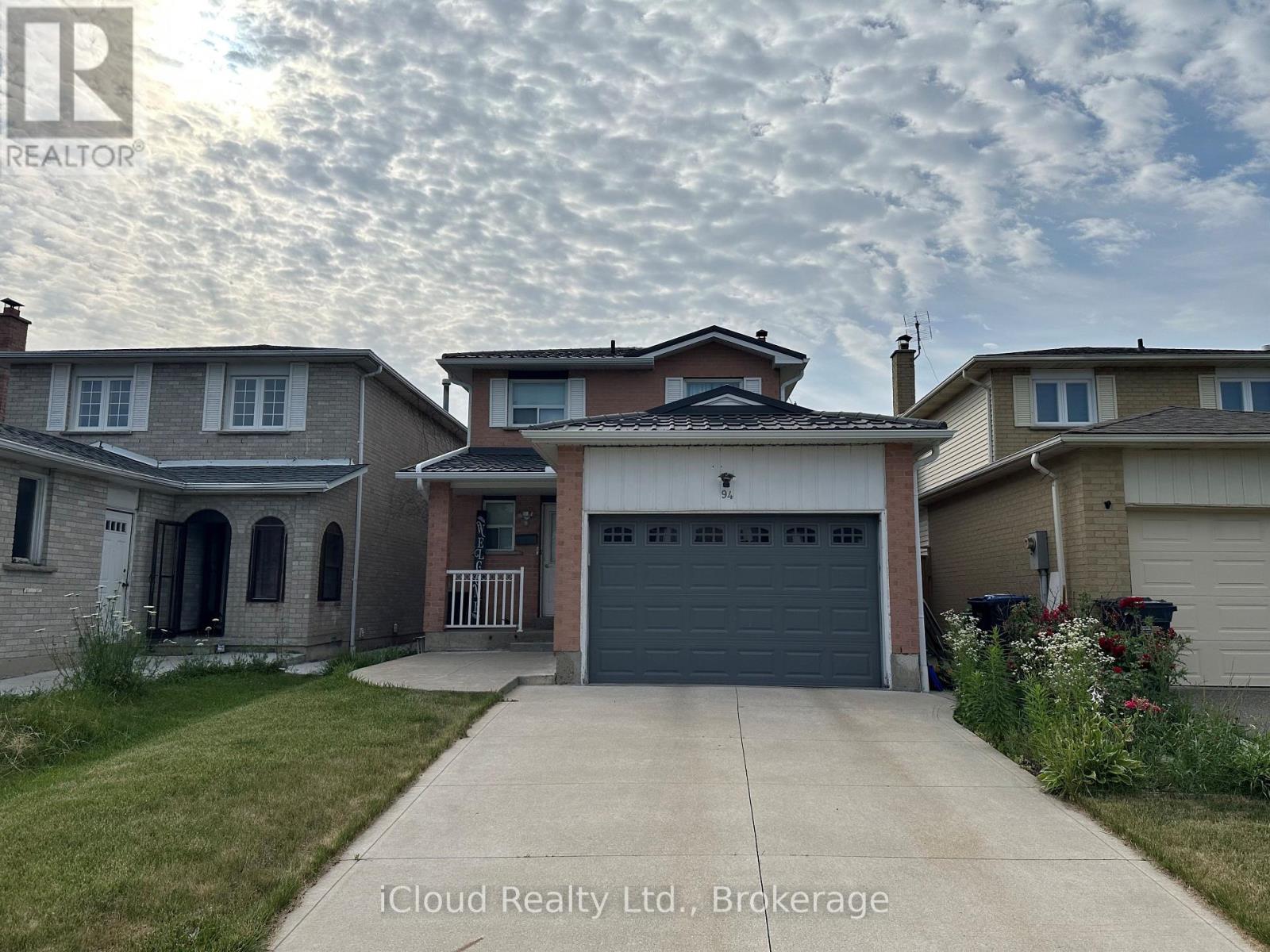 94 Newbridge Crescent Property Photo 1
