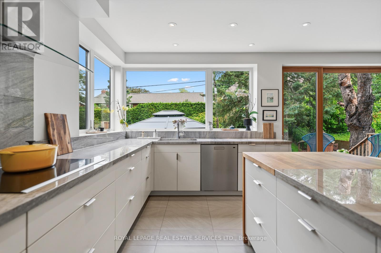 8 Firwood Crescent Property Photo 8
