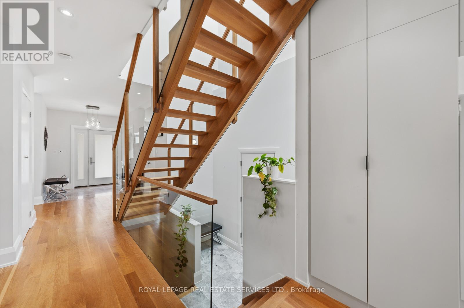 8 Firwood Crescent Property Photo 19