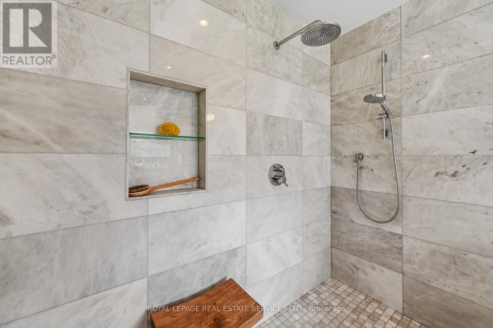 8 Firwood Crescent Property Photo 28