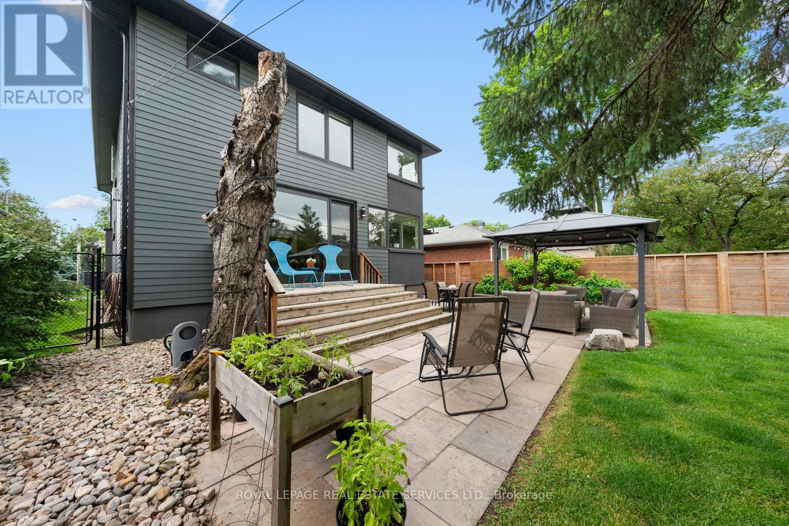 8 Firwood Crescent Property Photo 39