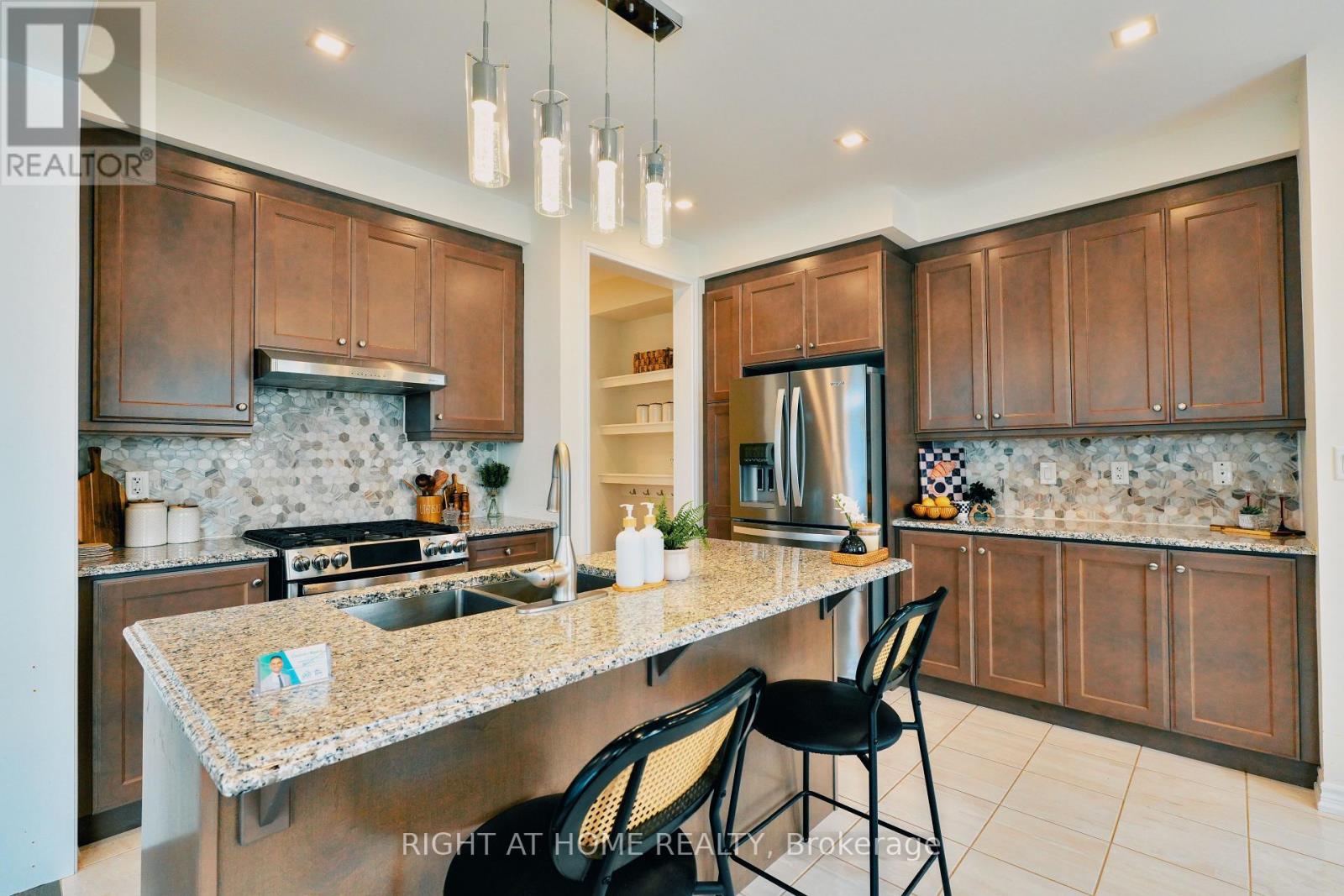30 Boothill Drive Property Photo 20