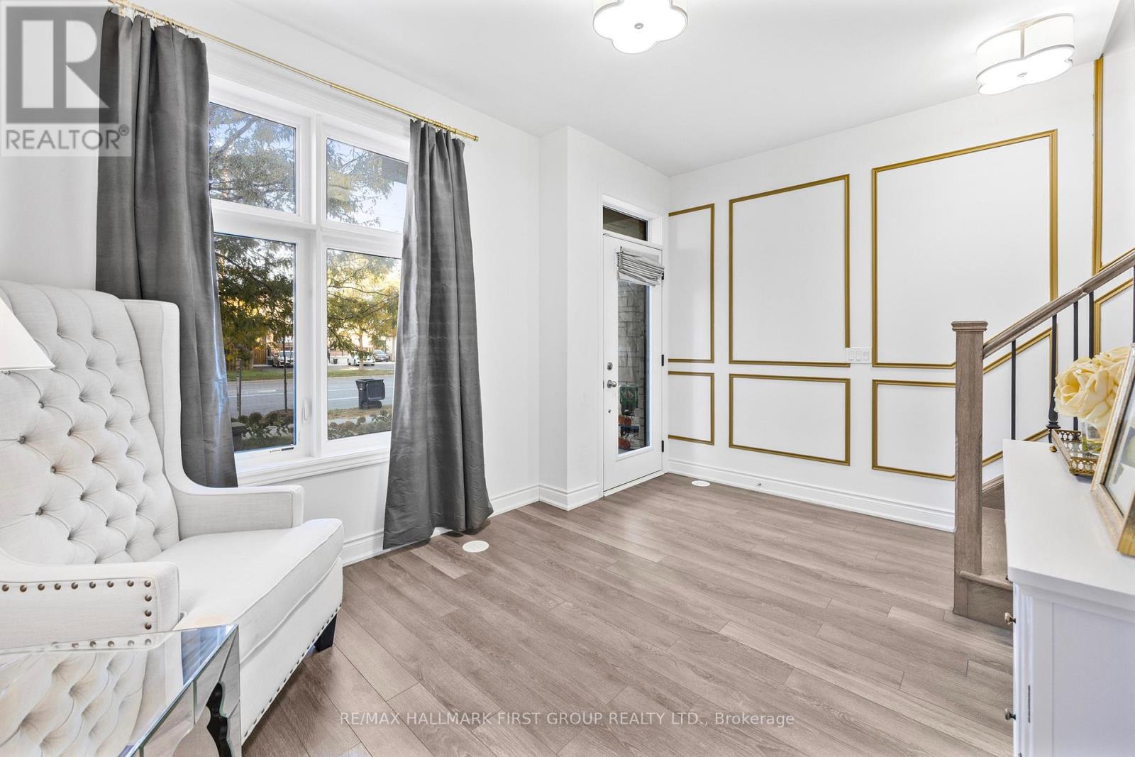 3034 Islington Avenue Property Photo 16