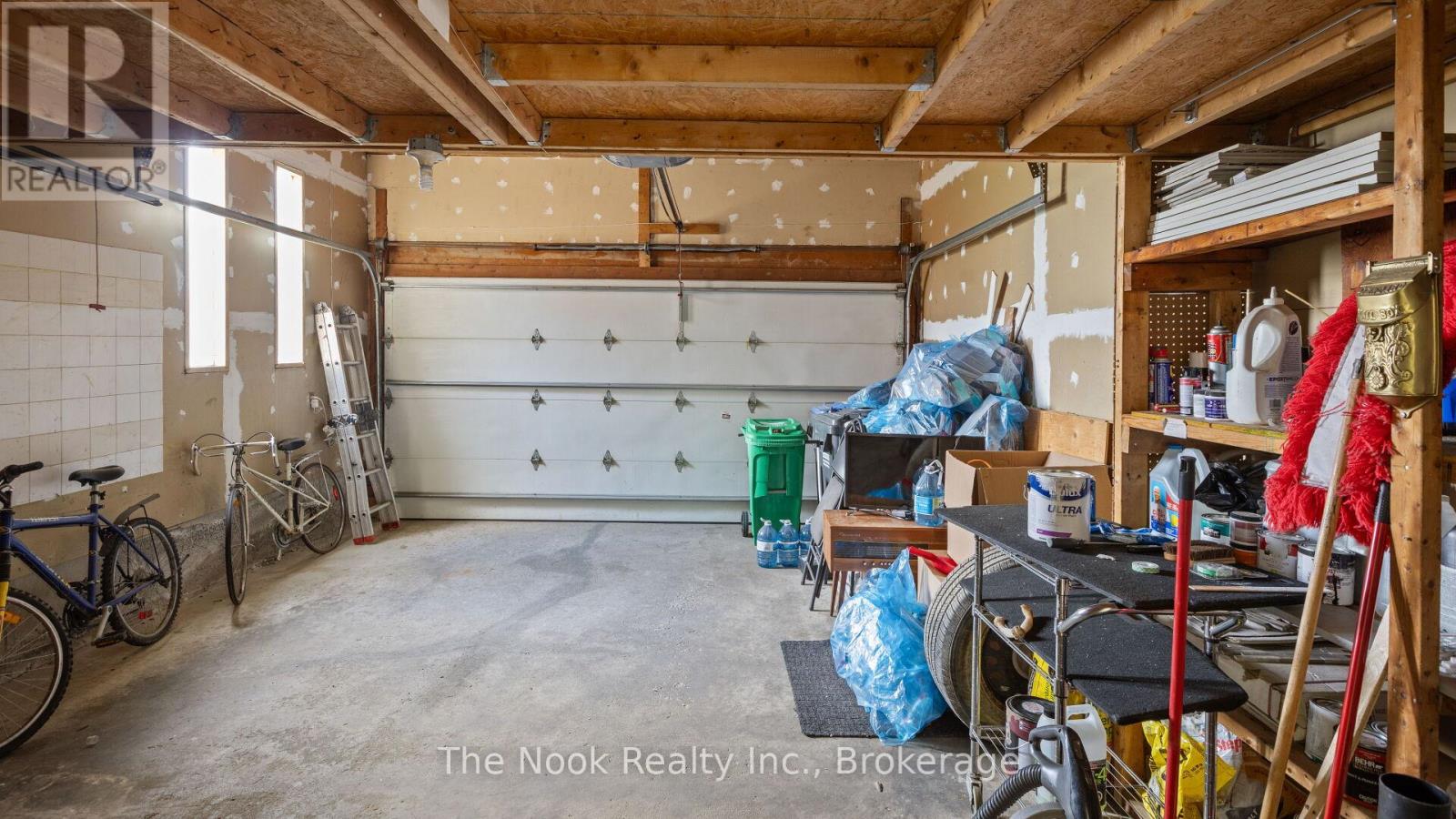938 Wetherby Lane Property Photo 40