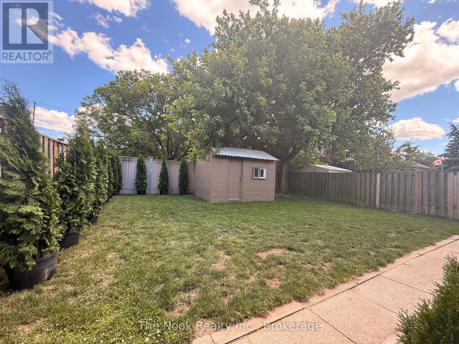 938 Wetherby Lane Property Photo 42