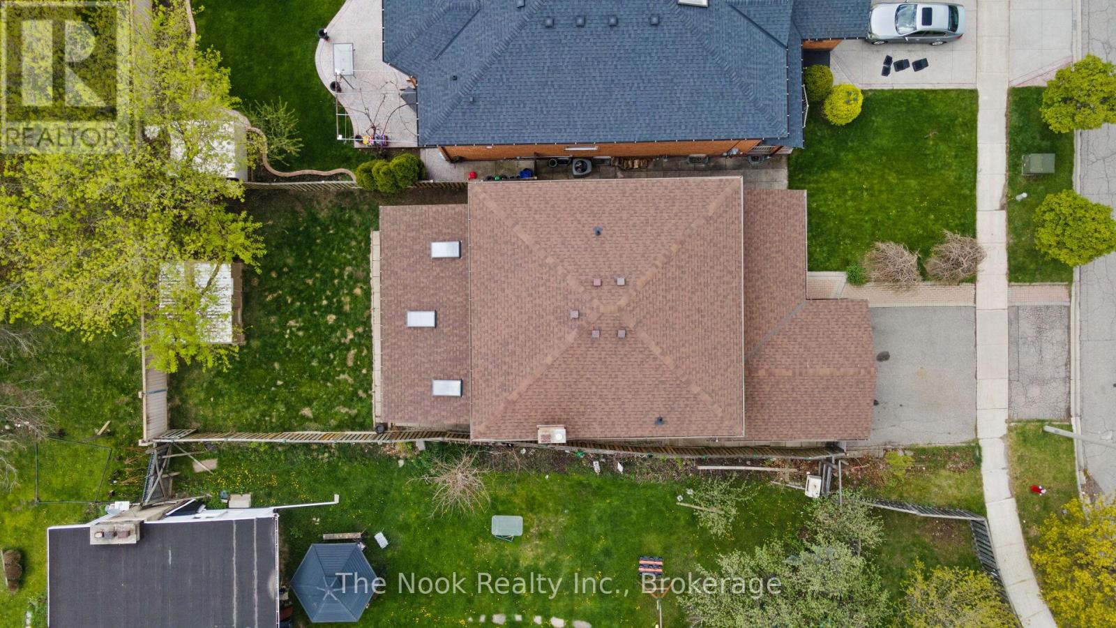 938 Wetherby Lane Property Photo 45