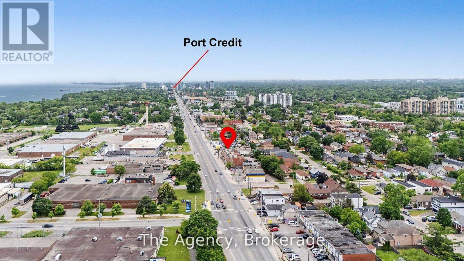 881 Lakeshore Road E Property Photo 3