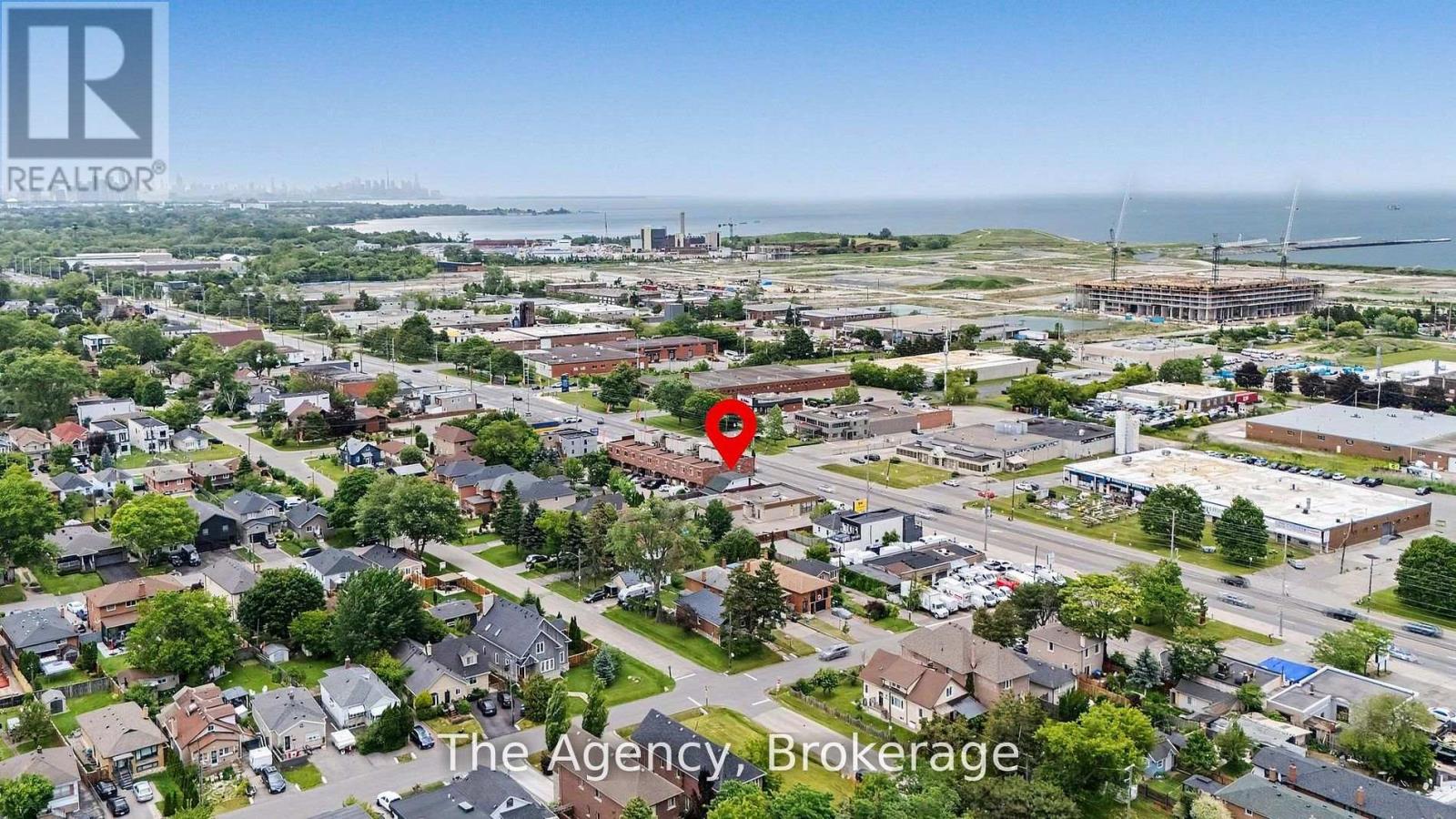 881 Lakeshore Road E Property Photo 6