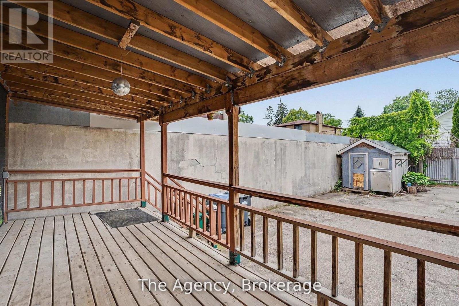 881 Lakeshore Road E Property Photo 29