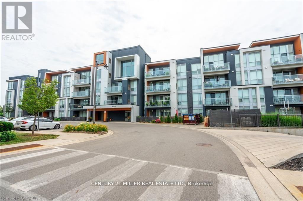 # 305 - 3028 CREEKSHORE COMMON Property Photo 1