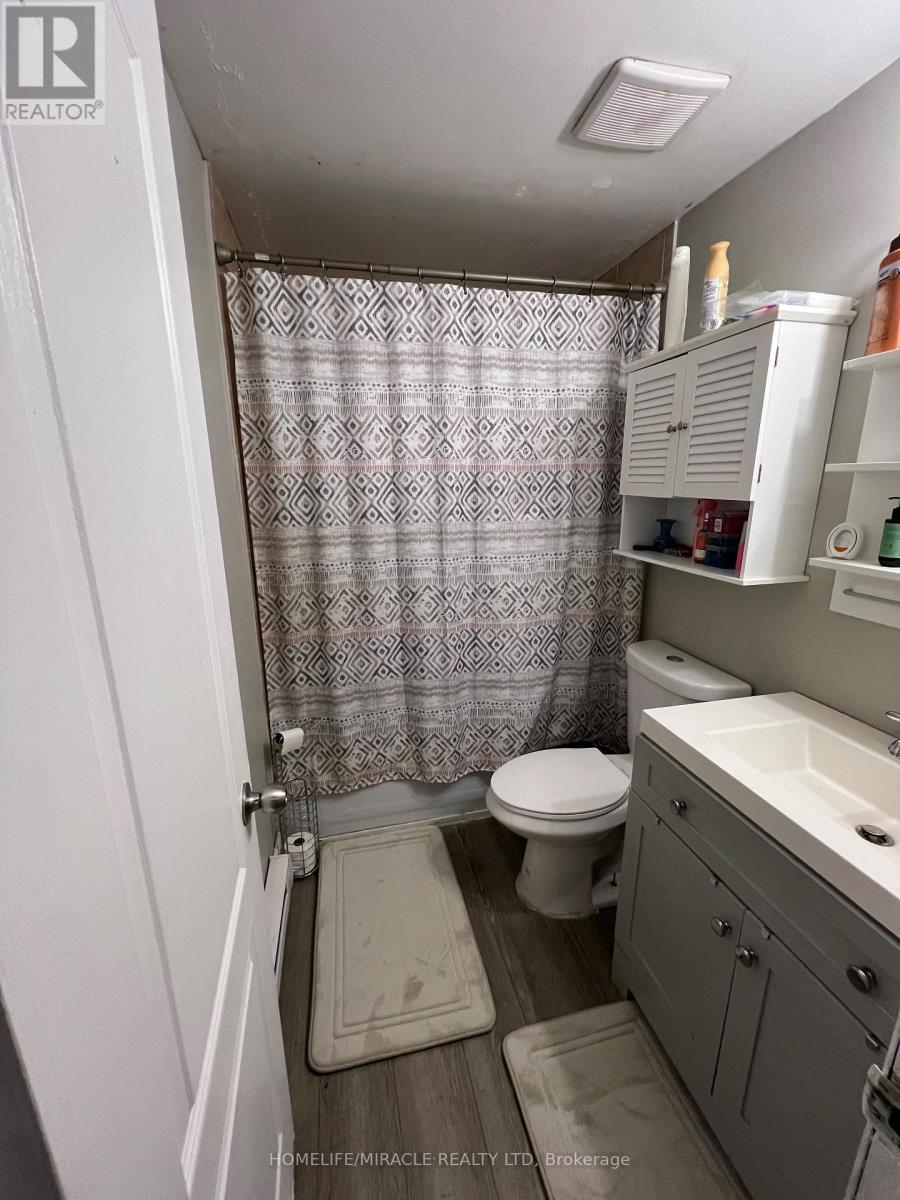 5 Glencairn Square Property Photo 9