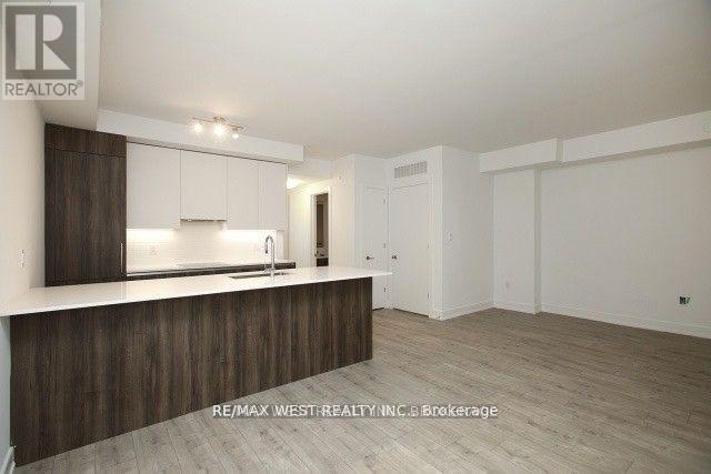17 - 66 Long Branch Avenue Property Photo 7