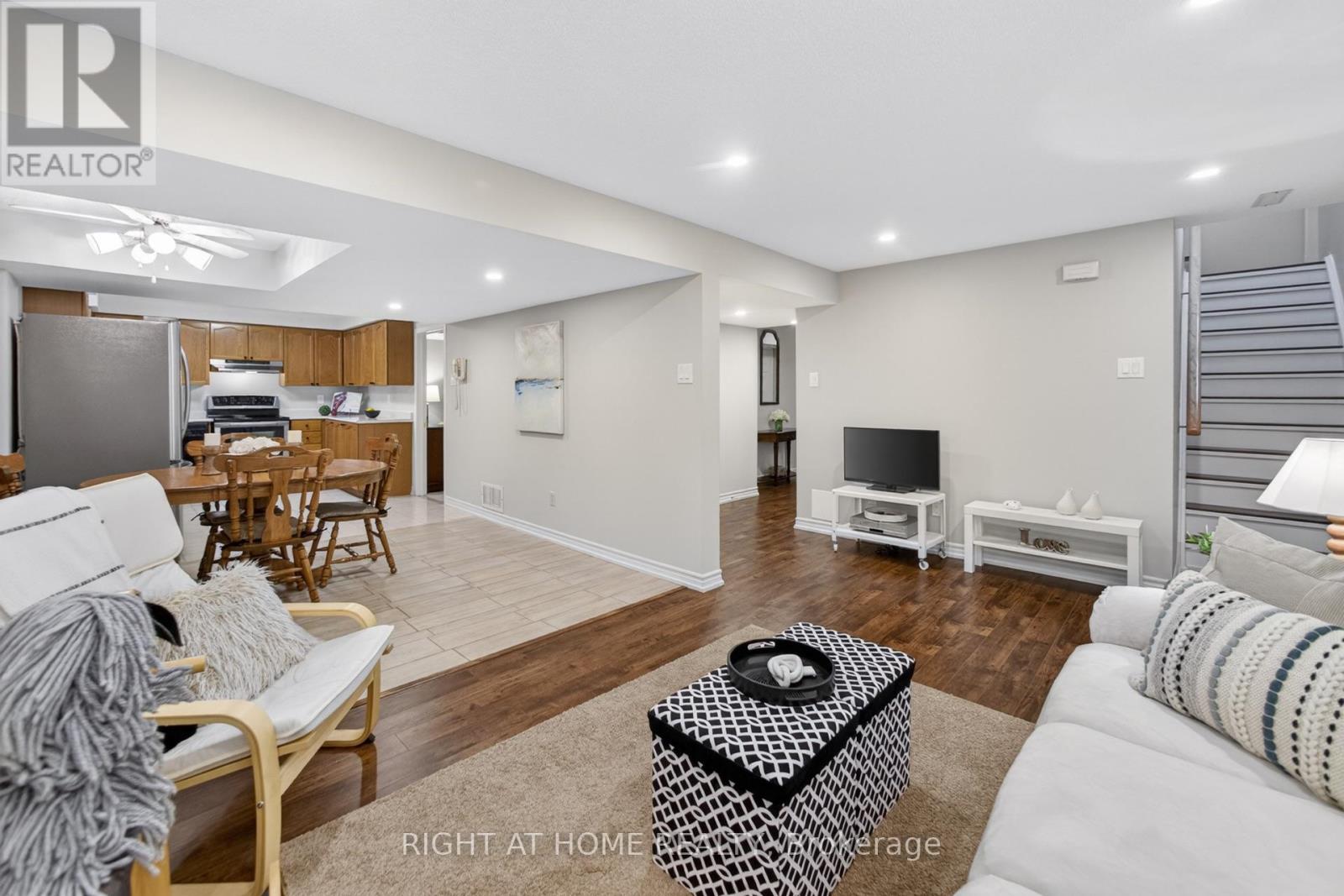 17 Eaton Street Property Photo 35