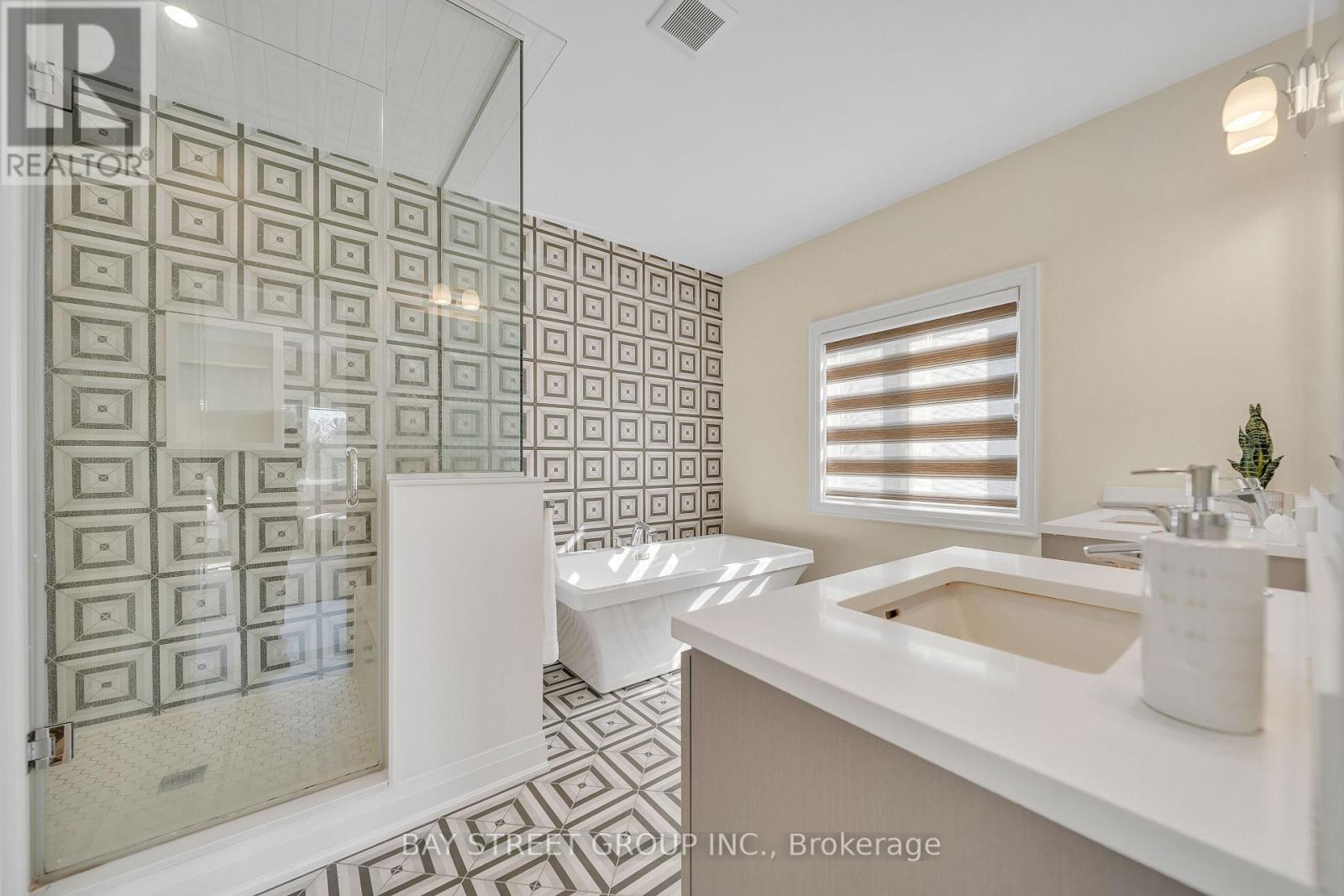 2411 Saw Whet Boulevard Property Photo 28