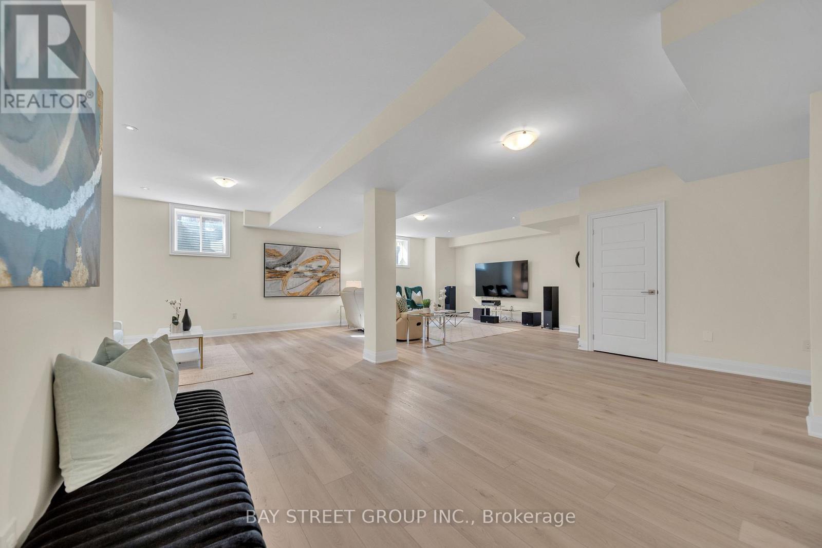 2411 Saw Whet Boulevard Property Photo 35