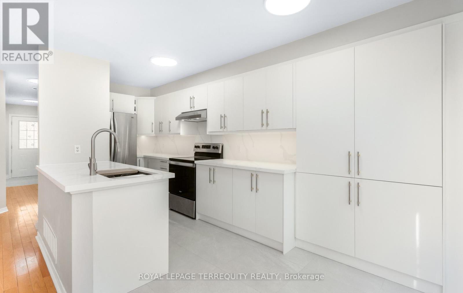 50 - 5950 GLEN ERIN DRIVE Property Photo 1